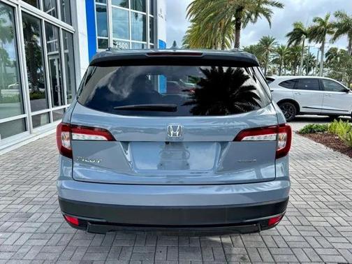 2022 Honda Pilot 2WD Sport
