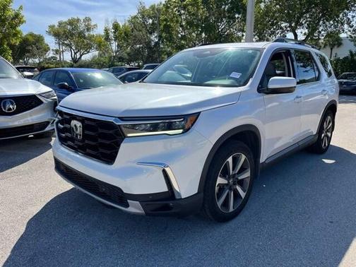 2024 Honda Pilot Touring 8-Passenger
