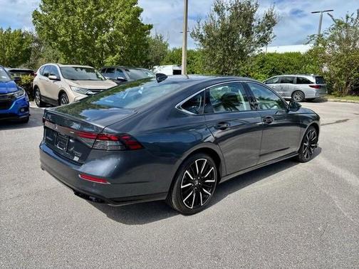 2025 Honda Accord Hybrid Touring