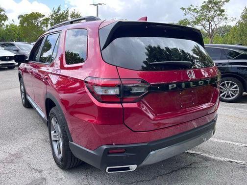 Radiant Red II 2026 Honda Pilot EX-L