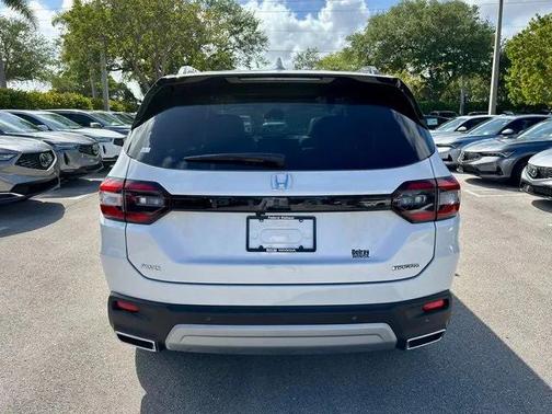 2025 Honda Pilot Elite