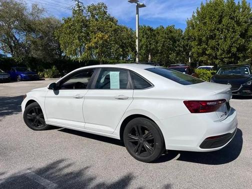 2023 Volkswagen Jetta 1.5T SE