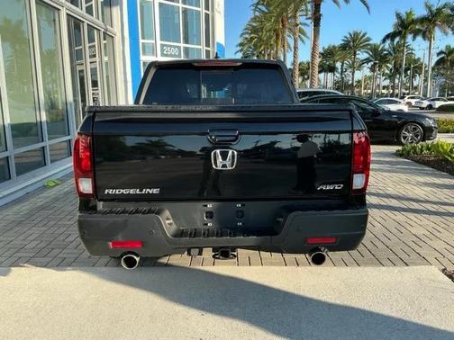 2021 Honda Ridgeline Black