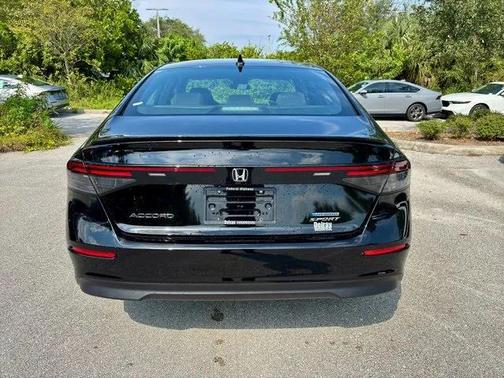 2025 Honda Accord Hybrid Base