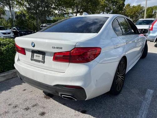 2017 BMW 540 540i