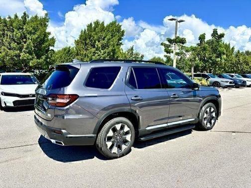 Modern Steel 2026 Honda Pilot Elite