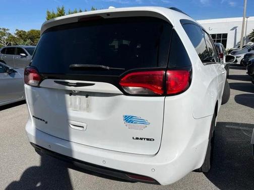 2018 Chrysler Pacifica Limited