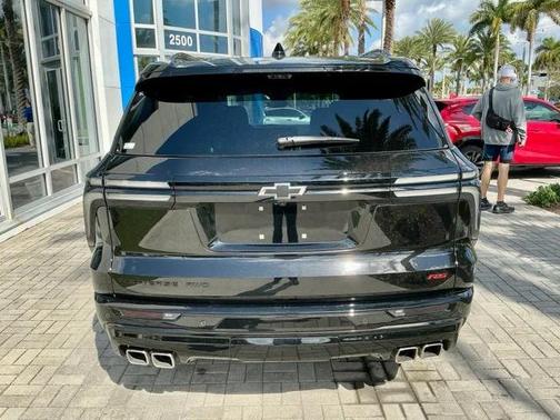 2025 Chevrolet Traverse RS