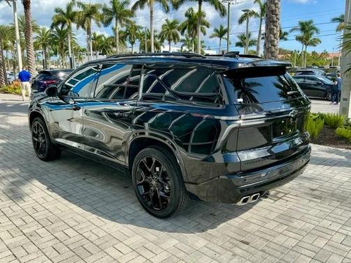 2025 Chevrolet Traverse RS
