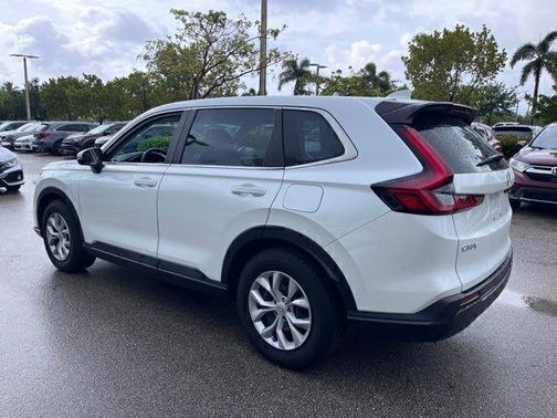 Platinum White Pearl 2024 Honda CR-V LX 2WD