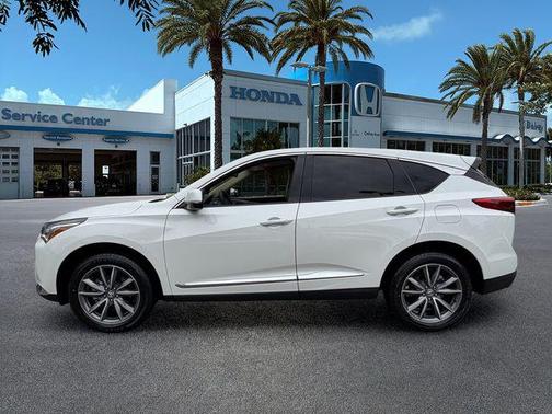 Platinum White Pearl 2023 Acura RDX Technology Package