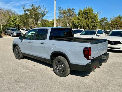 Sonic Gray Pearl 2026 Honda Ridgeline TrailSport
