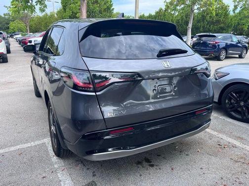 Modern Steel Metallic 2024 Honda HR-V EX-L