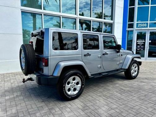 2015 Jeep Wrangler Unlimited Sahara