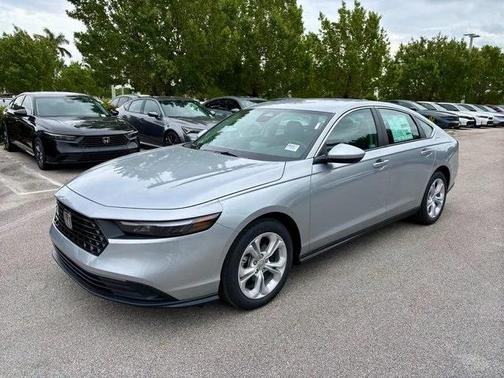 2025 Honda Accord LX 1.5T