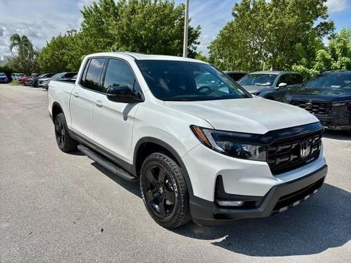 2025 Honda Ridgeline Black