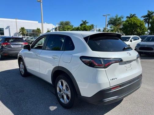2023 Honda HR-V LX
