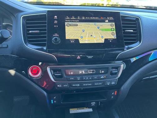 2023 Honda Passport AWD Elite