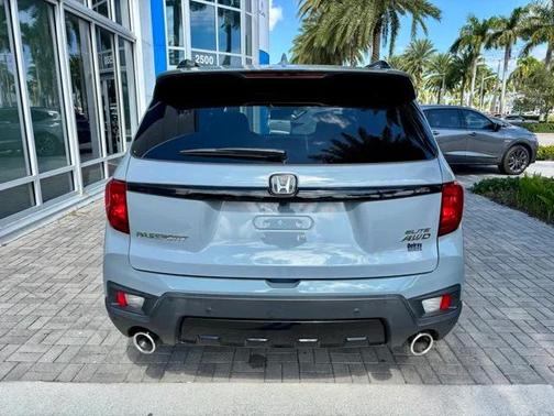 2023 Honda Passport AWD Elite