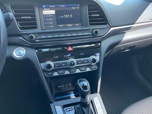 2020 Hyundai ELANTRA Value Edition