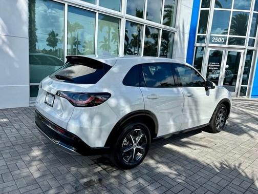 2025 Honda HR-V EX-L