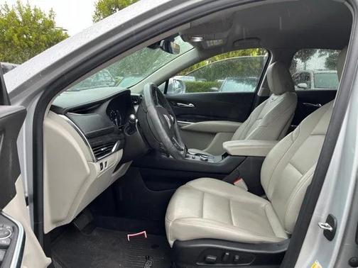 2020 Cadillac XT4 Premium Luxury