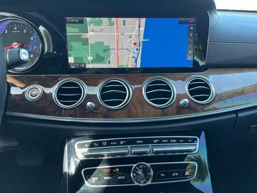 2017 Mercedes-Benz E-Class E 300