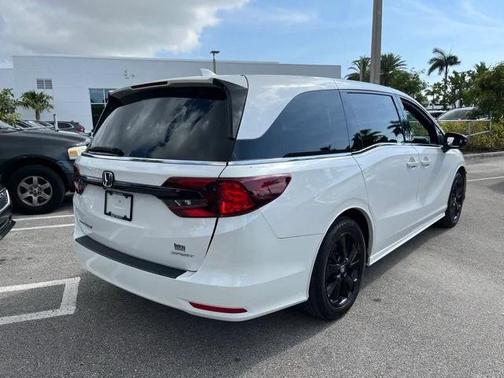 2024 Honda Odyssey Sport