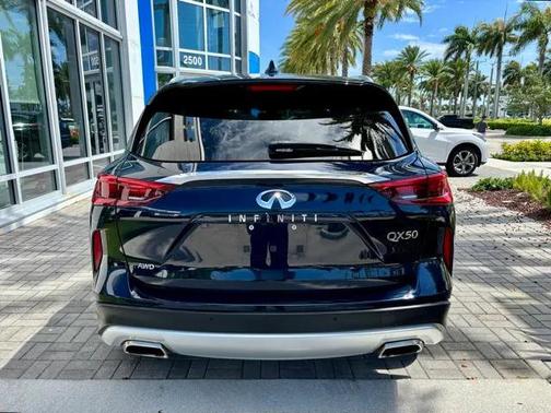 2021 INFINITI QX50 LUXE AWD
