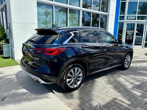 2021 INFINITI QX50 LUXE AWD