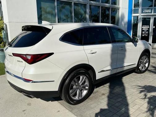 2023 Acura MDX Standard