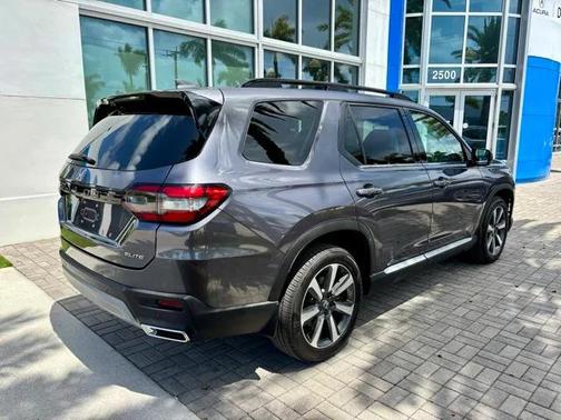 2024 Honda Pilot Elite