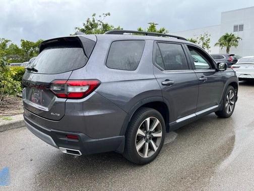 2024 Honda Pilot Elite