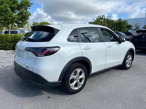 2023 Honda HR-V LX