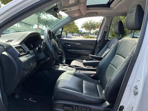 2022 Honda Pilot 2WD Special Edition