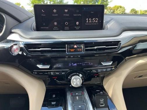 2023 Acura MDX Standard