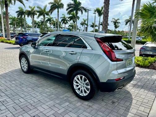 2023 Cadillac XT4 Luxury