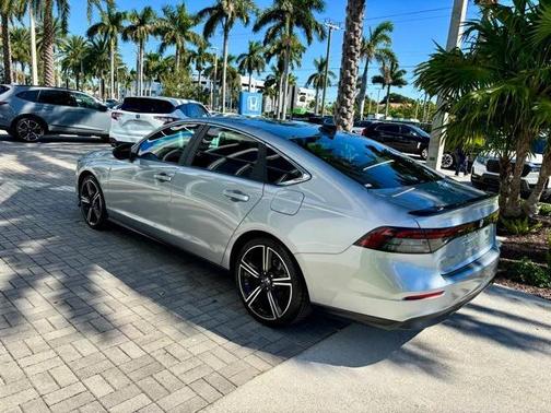 2023 Honda Accord Hybrid Base