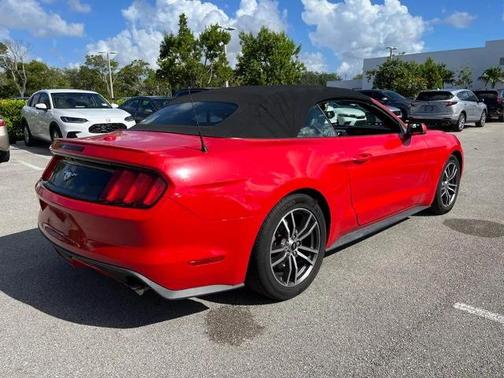 2017 Ford Mustang EcoBoost Premium