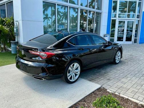 Platinum White Pearl 2023 Acura TLX Technology