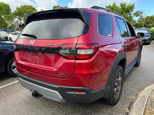 2023 Honda Pilot AWD TrailSport