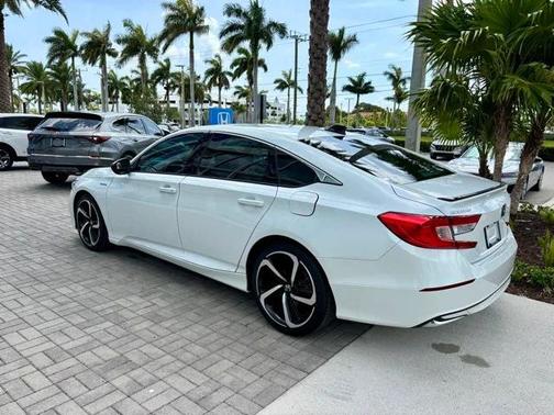 2022 Honda Accord Hybrid Base