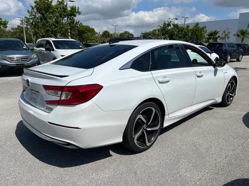 2022 Honda Accord Hybrid Base