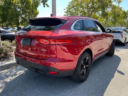 2019 Jaguar F-PACE 25t Premium