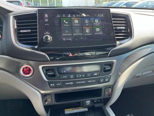 2022 Honda Pilot 2WD Special Edition