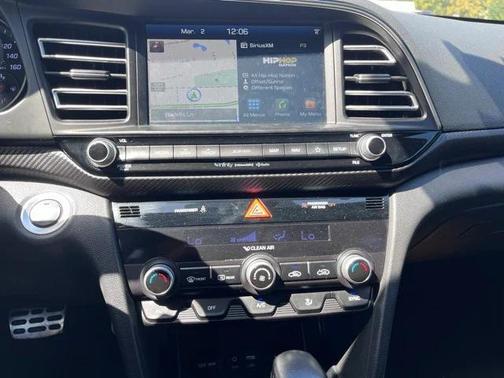 2019 Hyundai ELANTRA Sport