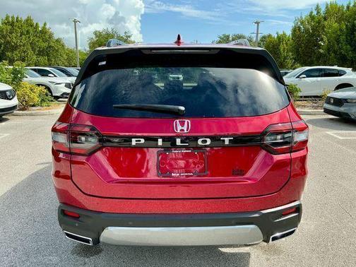 Radiant Red II 2026 Honda Pilot EX-L
