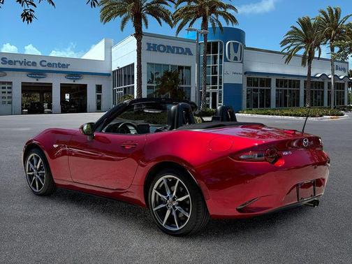 Soul Red Crystal 2023 Mazda MX-5 Miata Grand Touring