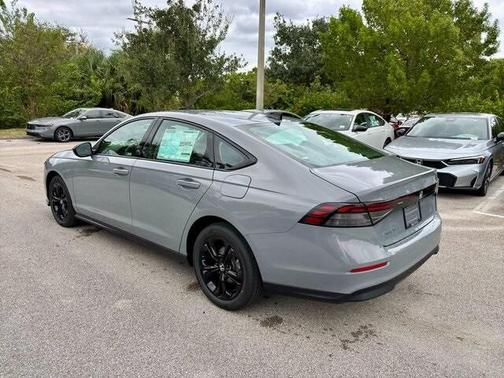 2025 Honda Accord Sport SE 1.5T