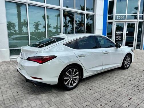 2023 Acura Integra Base (CVT)